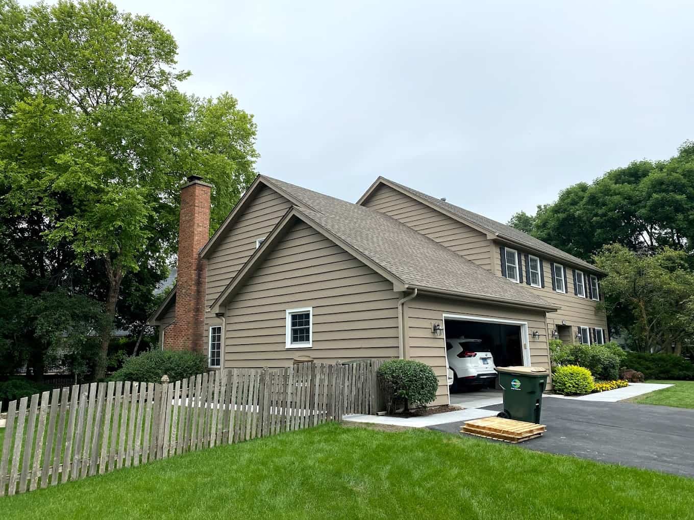 2021-07-29 front yard of house